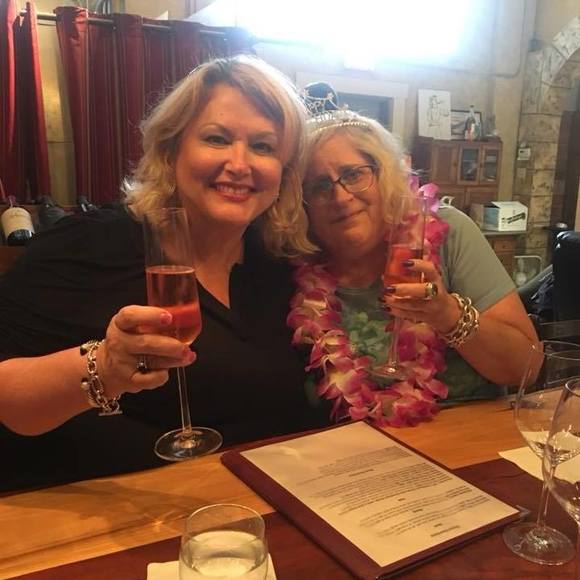 Meet your Posher, Debbie - Picture 1 of 1